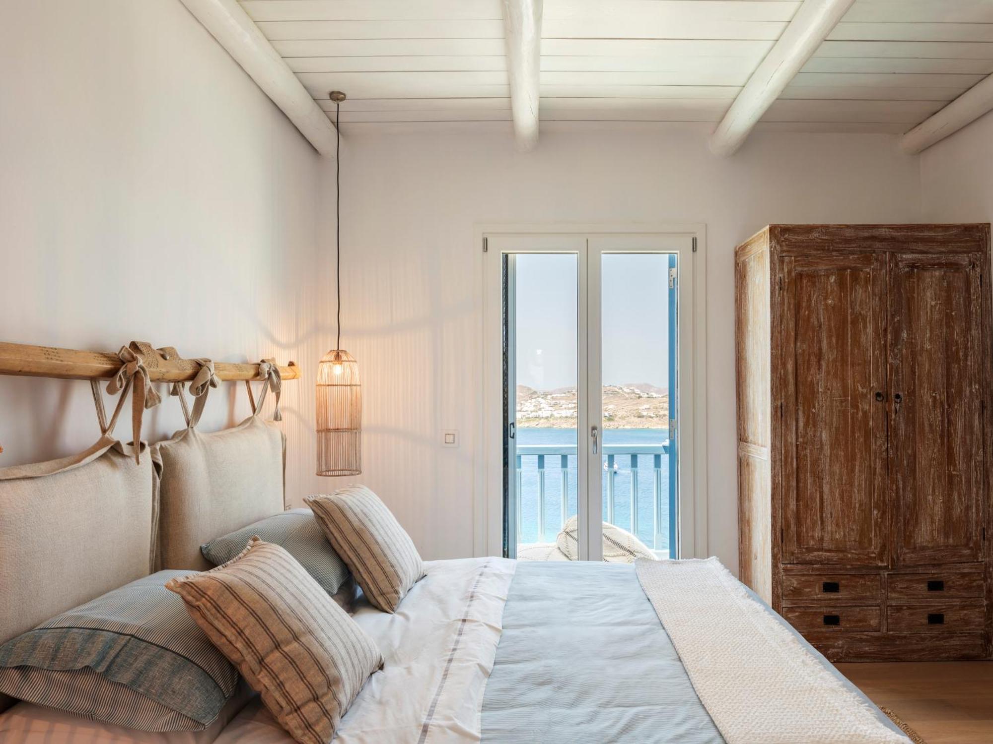 V&V Guest House - Luxury Suites Ornos  Exterior foto