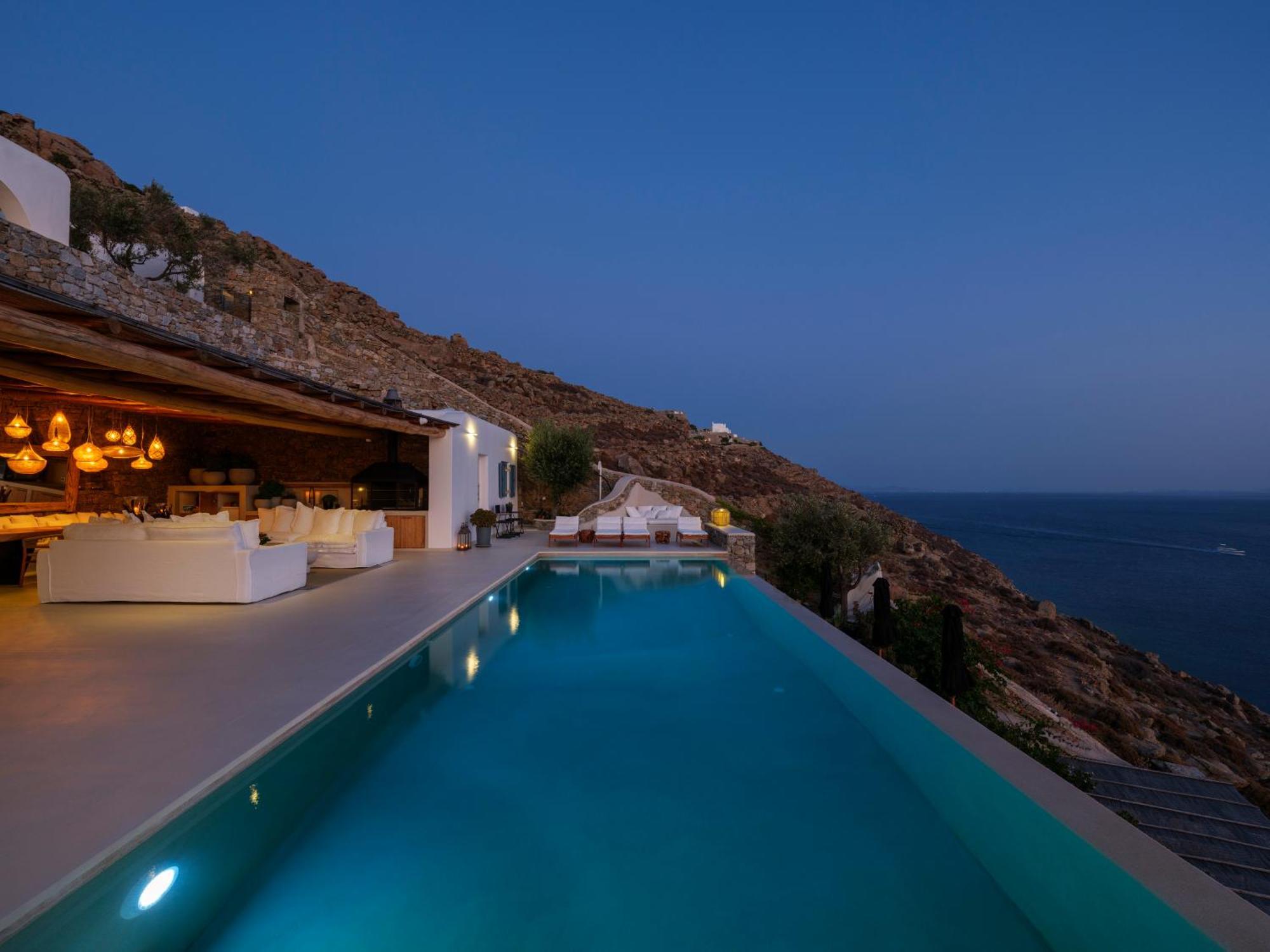 V&V Guest House - Luxury Suites Ornos  Exterior foto